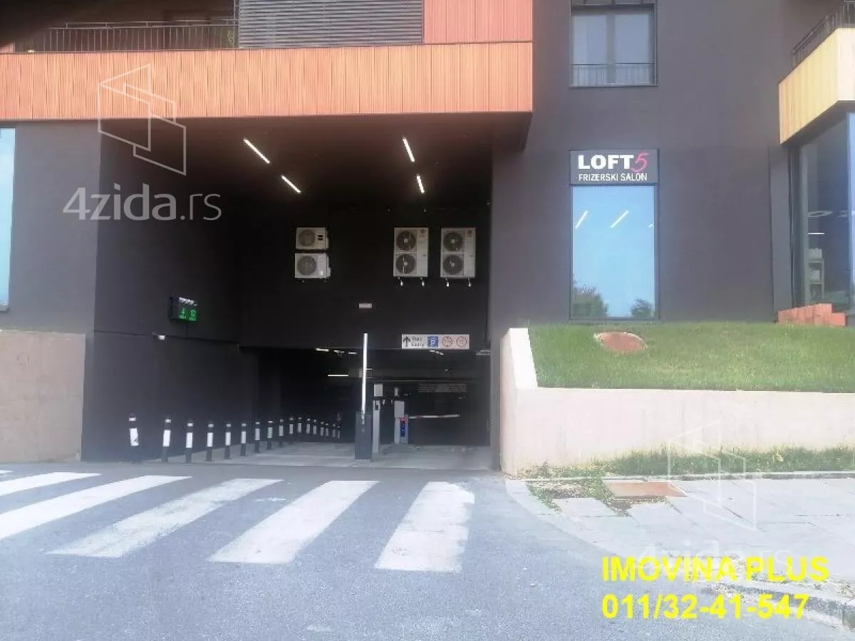 Garaža/Parking | 4zida