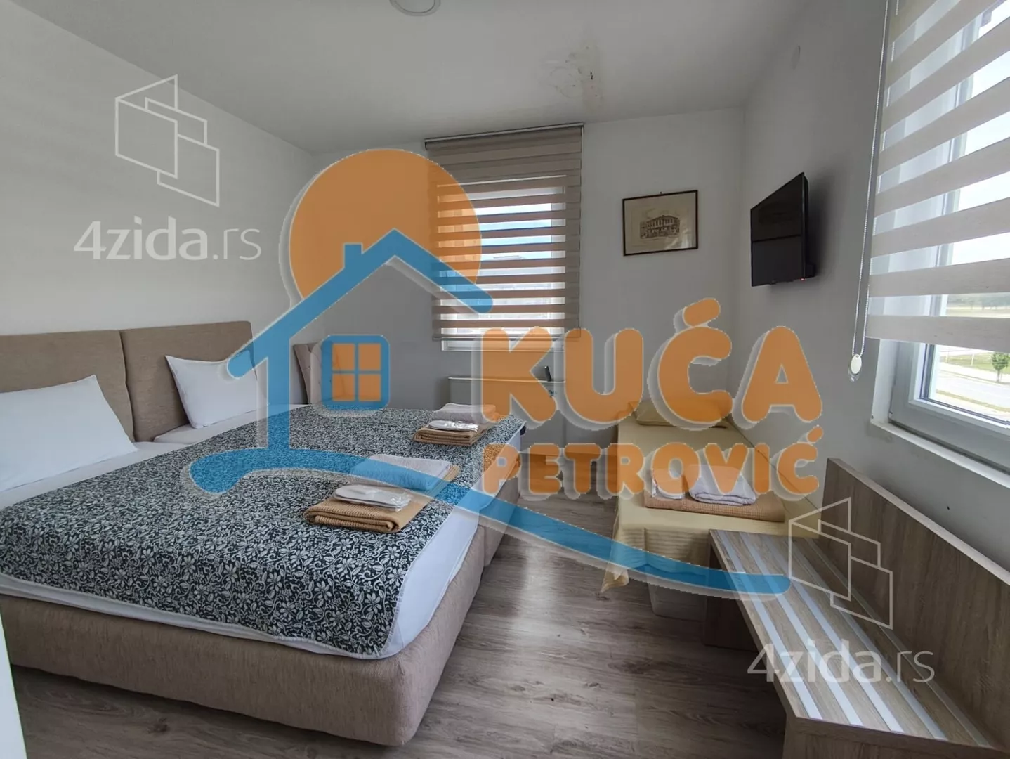 Lokal | 4zida