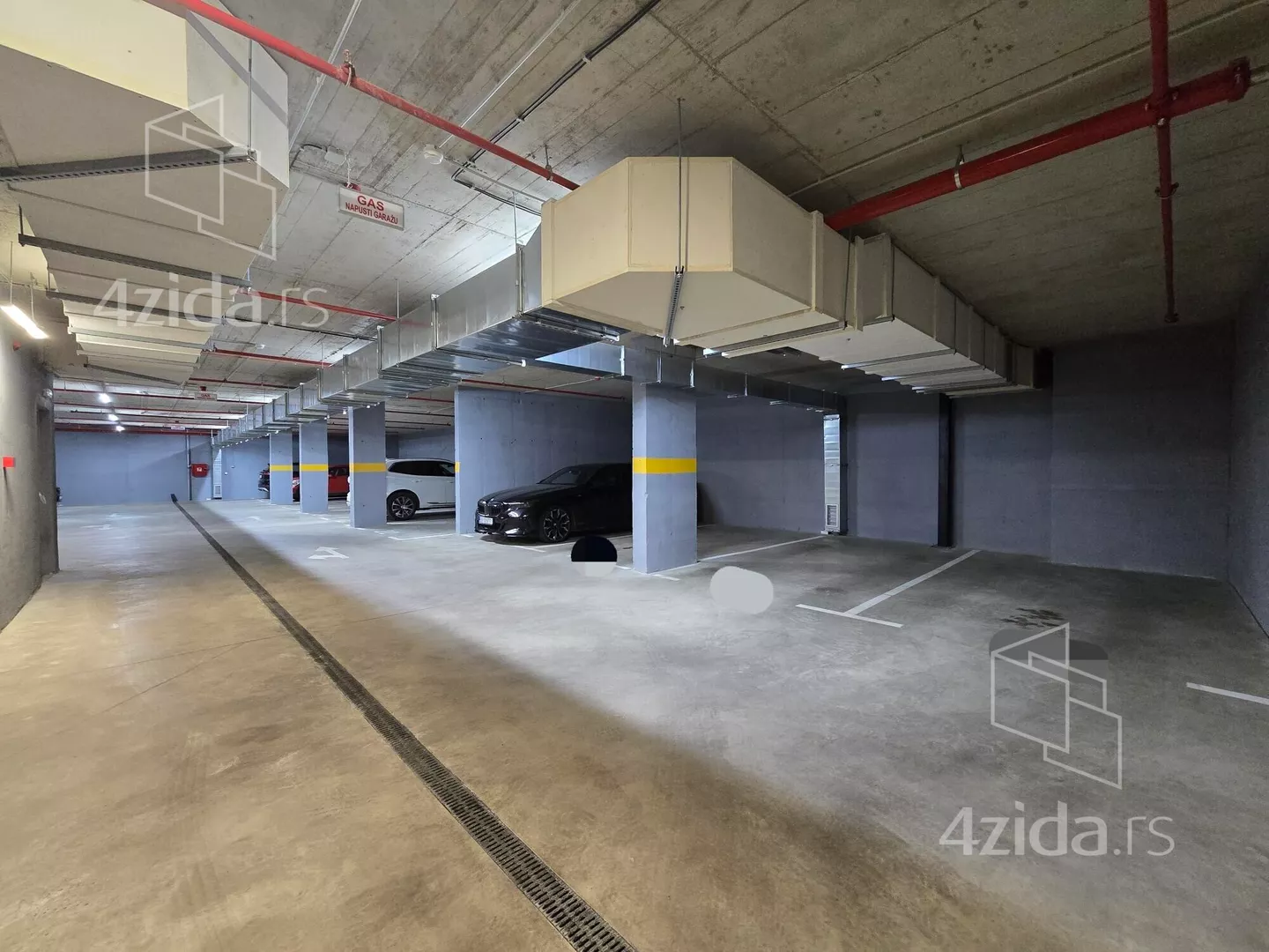 Parking | 4zida