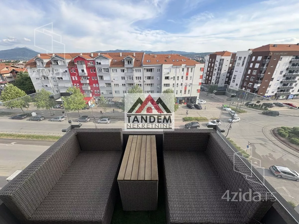 Dvoiposoban stan | 4zida