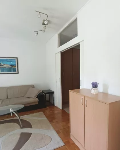 Kraljevacka | 4zida.rs