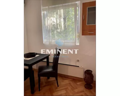 Karađorđeva | 4zida.rs