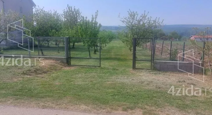 Građevinsko zemljište | 4zida