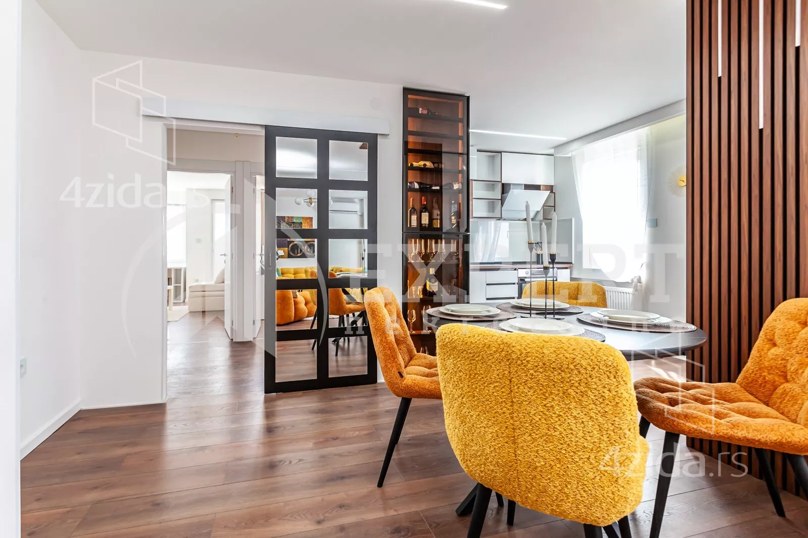 Trosoban stan | 4zida