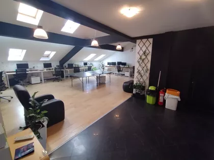 Vožda Karađorđa 29 | 4zida.rs