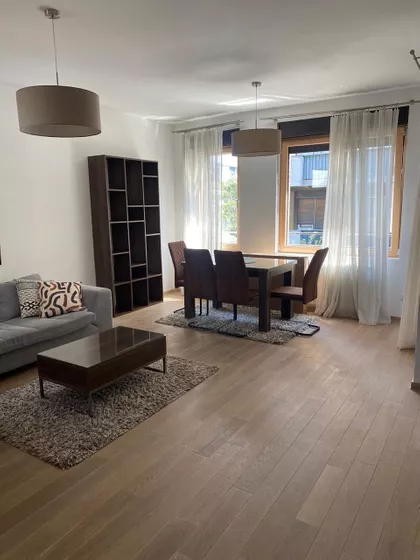 Krunski Venac | 4zida.rs