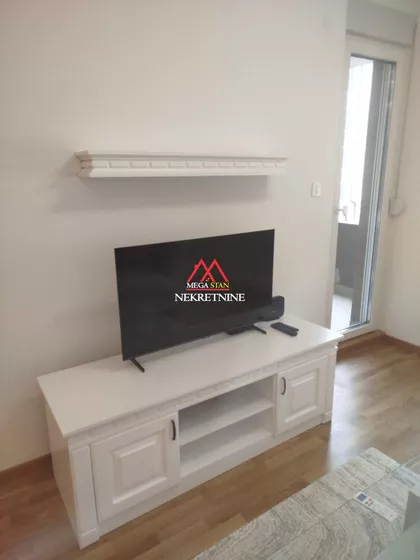 Gorana Jojića | 4zida.rs