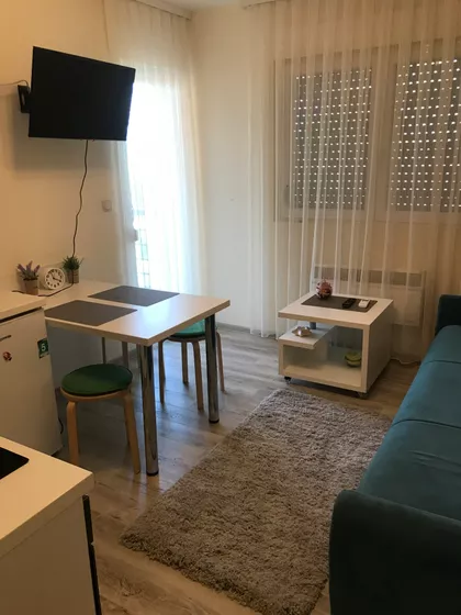 Velibora Markovića 9B | 4zida.rs