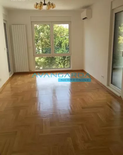 Hadži-Prodanova | 4zida.rs