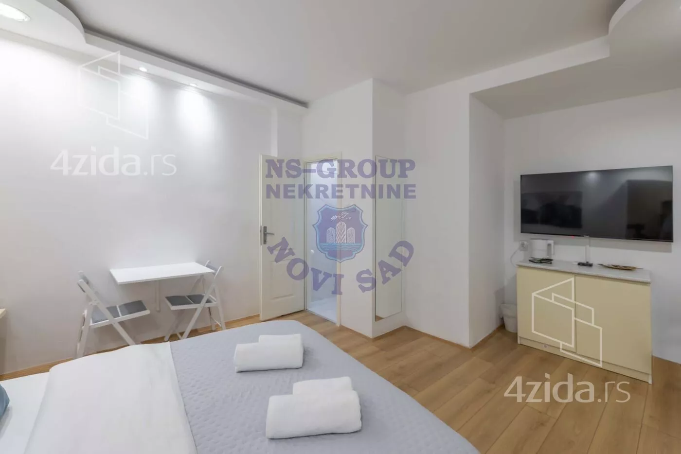 Sedmosoban stan | 4zida