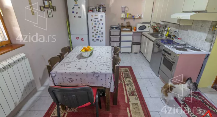 Kuća | 4zida