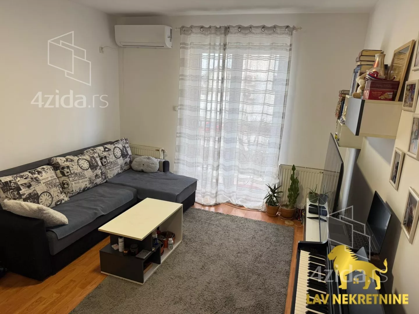 Dvoiposoban stan | 4zida