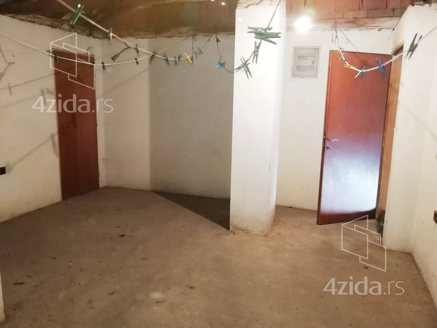 3-etažna kuća | 4zida