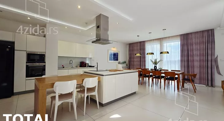 Sedmosoban stan | 4zida