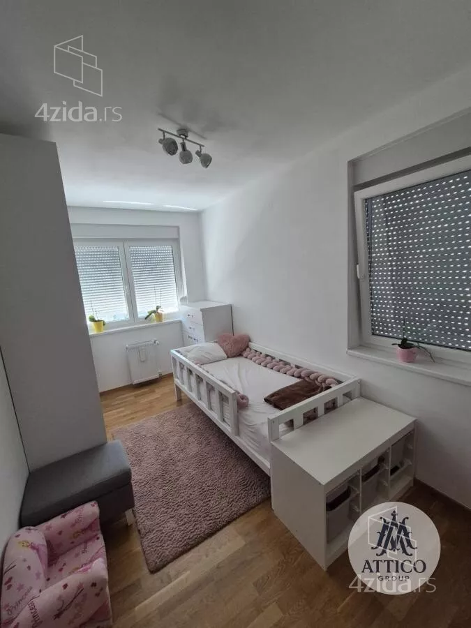 Četvorosoban stan | 4zida