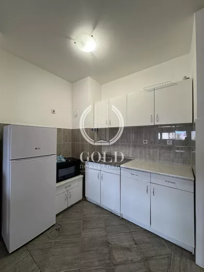 Bulevar Cara Lazara | 4zida.rs