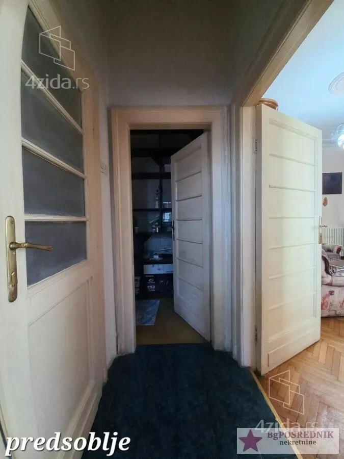 Četvoroiposoban stan | 4zida