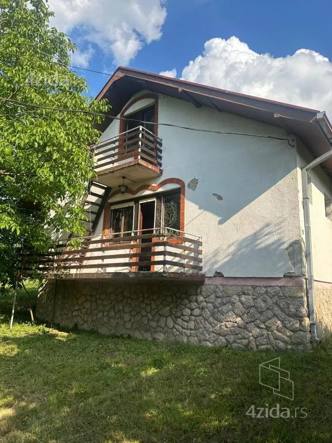 Kuća | 4zida