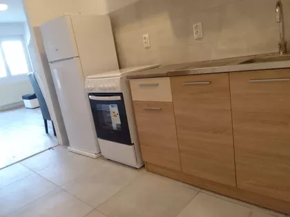 Bulevar Cara Lazara | 4zida.rs