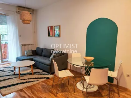 Vojvode Dobrnjca | 4zida.rs