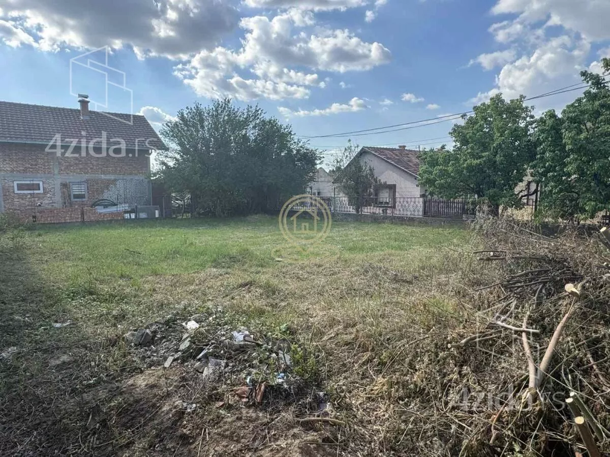Plac | 4zida