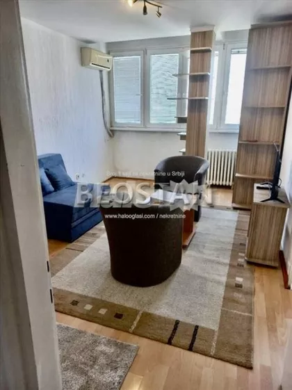 Pariske Komune | 4zida.rs