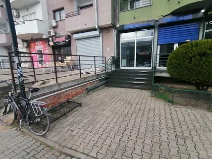 Bulevar Cara Lazara | 4zida.rs