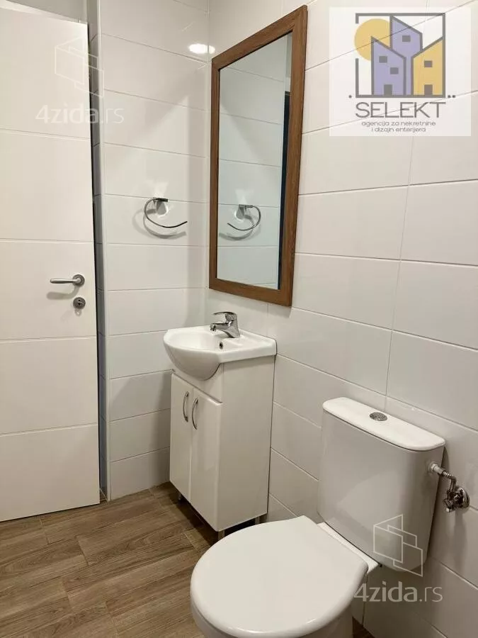 Troiposoban stan | 4zida