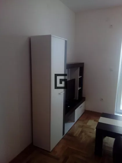 Enrika Josifa | 4zida.rs