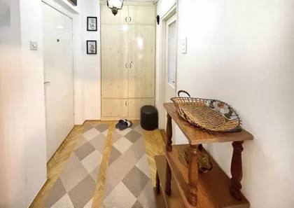 Darinke Radović | 4zida.rs