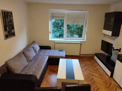 Sremska 9B | 4zida.rs