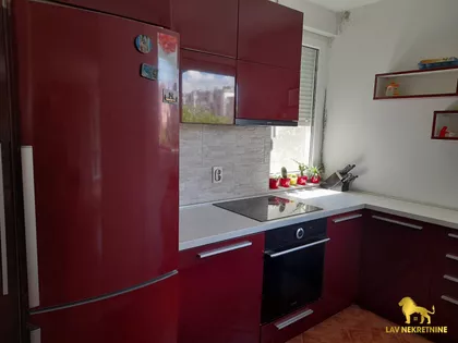 BALZAKOVA | 4zida.rs