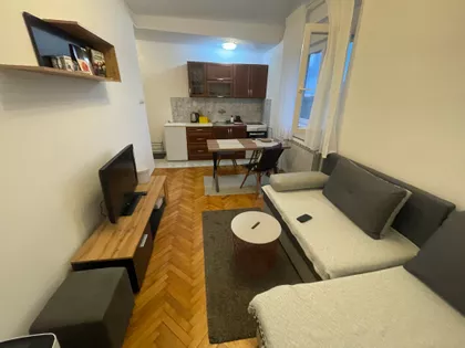 Stan za izdavanje · 38 m² · Senjak, Savski Venac, Beograd