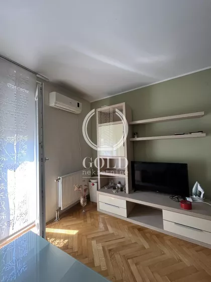 Janka Veselinovića | 4zida.rs