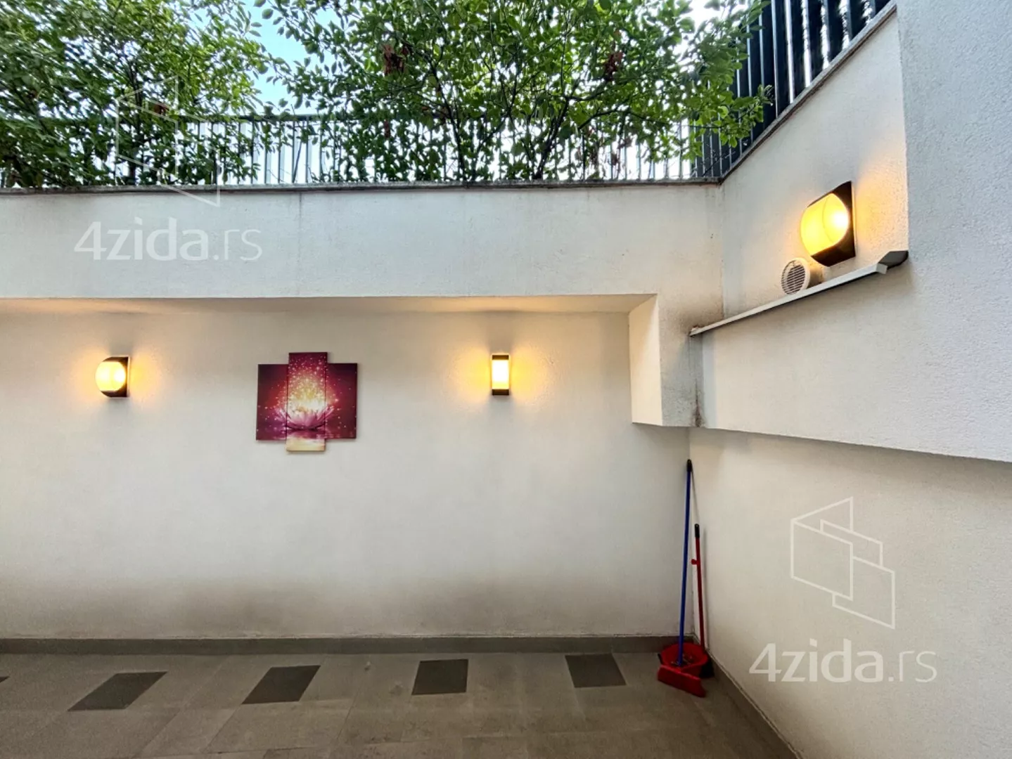 Garsonjera | 4zida
