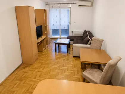 Braće Ribnikar | 4zida.rs