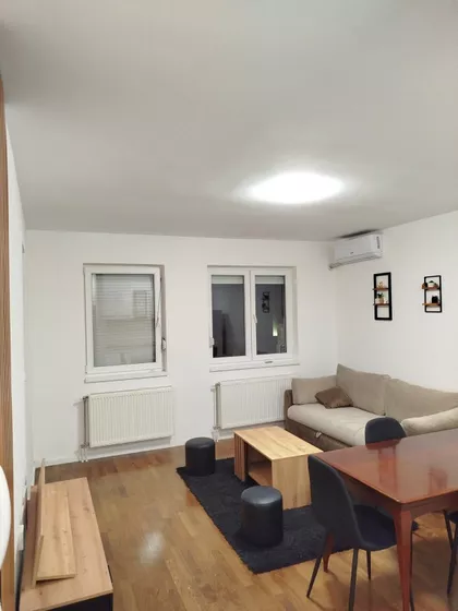 Rafaila Šišatovačkog | 4zida.rs