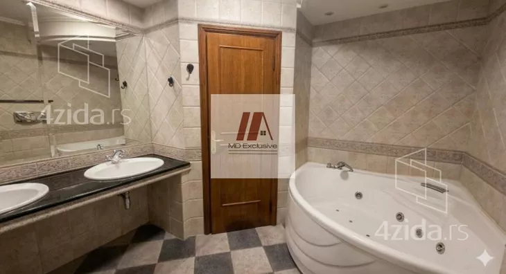 Petosoban stan | 4zida