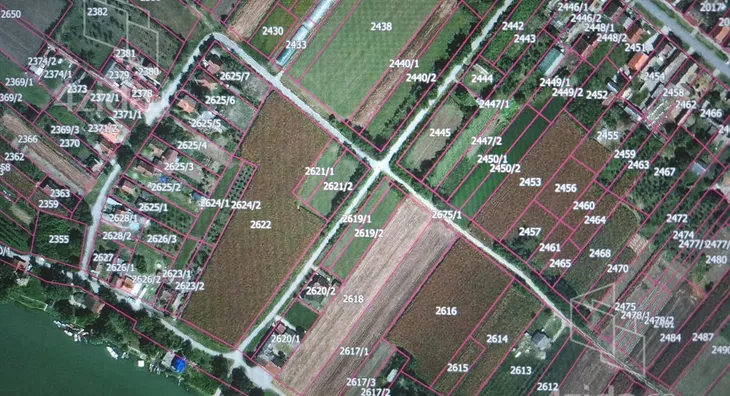 Građevinsko zemljište | 4zida