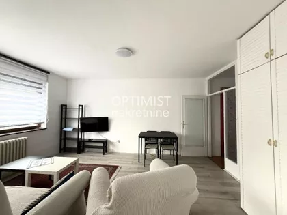 Dunavski kej | 4zida.rs