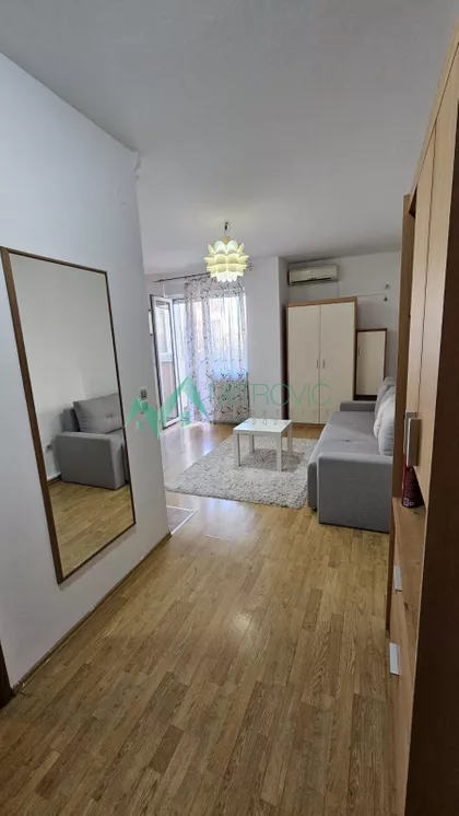 Socijalno | 4zida.rs