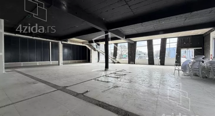 Poslovni prostor | 4zida