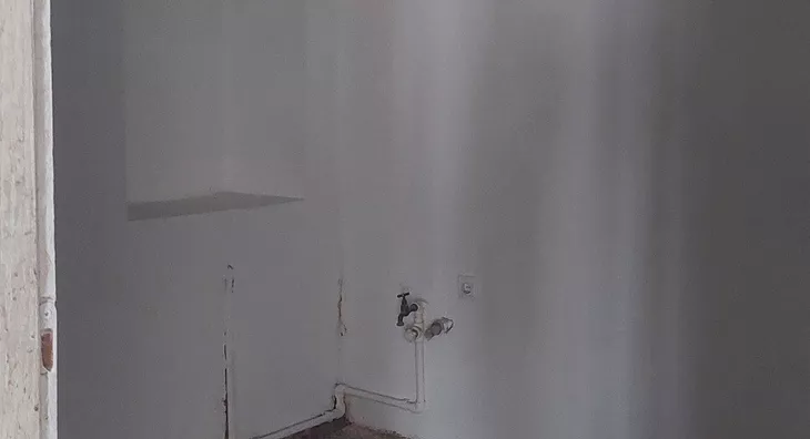 Lokal | 4zida