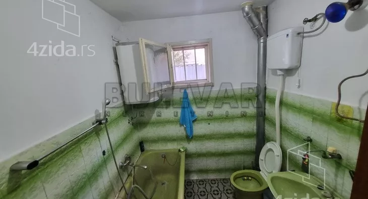 3-etažna kuća | 4zida