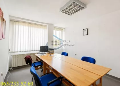 Ustanička | 4zida.rs