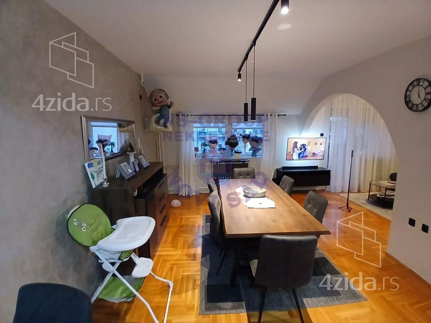 Trosoban stan | 4zida