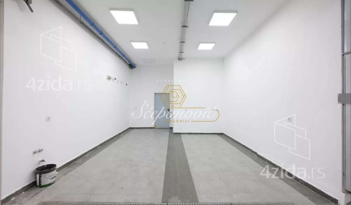 Petosoban stan | 4zida