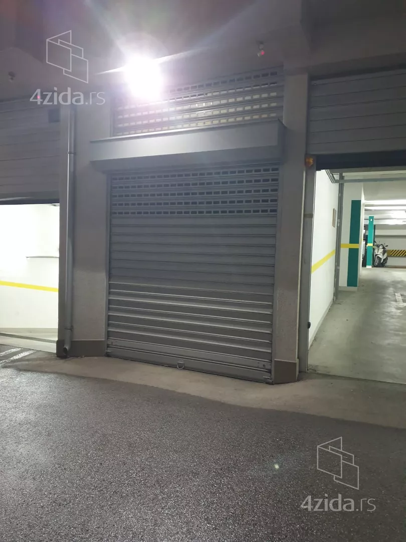 Garaža | 4zida