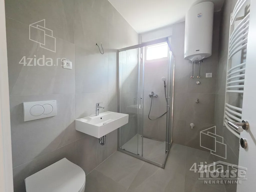 Garsonjera | 4zida