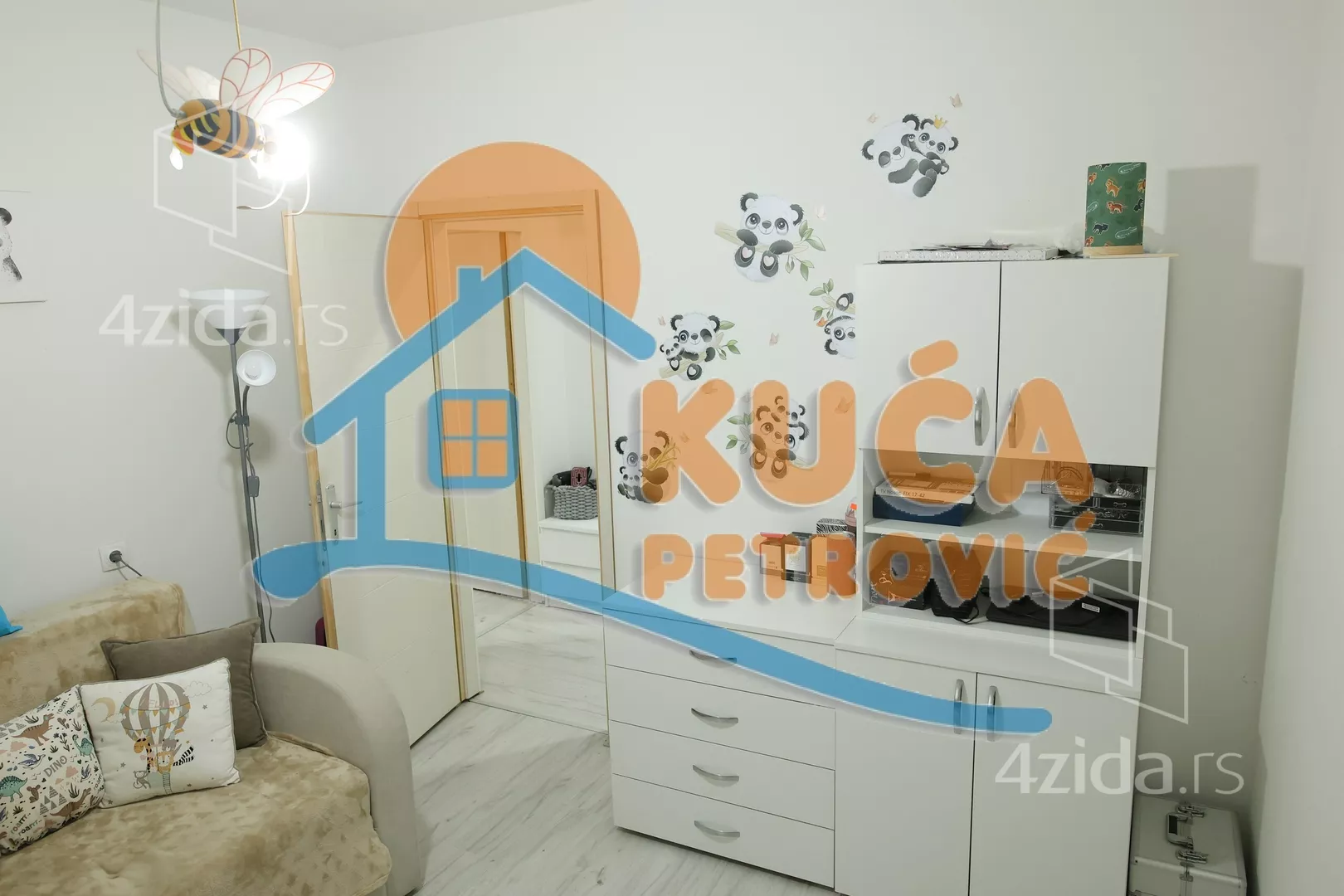 Četvorosoban stan | 4zida